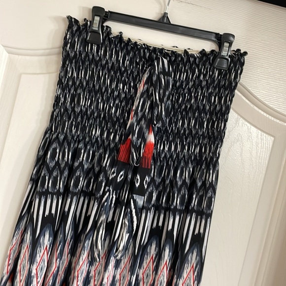 Gorgeous Women’s Halter Strapless Dress - Picture 2 of 8